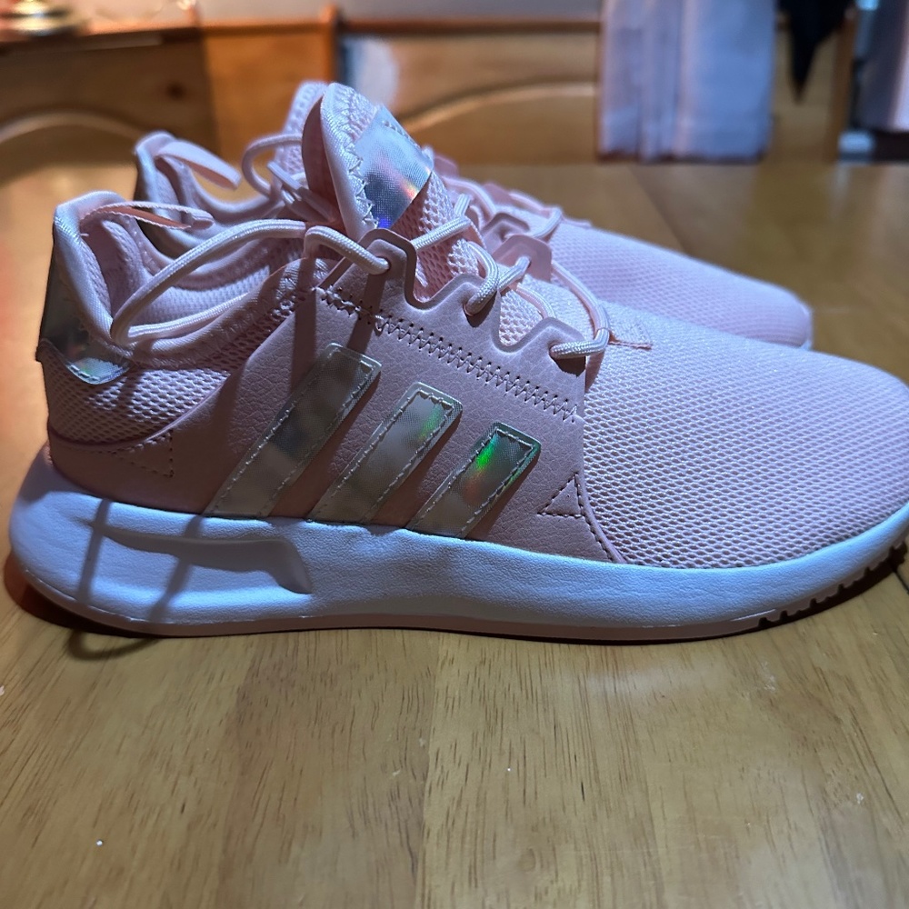 New/no box, Girl’s Adidas pink racer sneakers, F36935, size 4.5